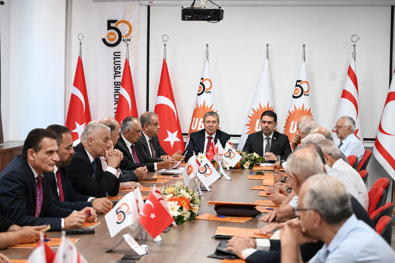 Üstel: KKTC’nin gelecek vizyonunu ortak akılla şekillendiriyoruz