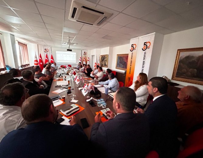 ÇAVUŞ: “TARIMDA ÜRETİMİ, VERİMLİLİĞİ VE SÜRDÜRÜLEBİLİRLİĞİ ESAS ALAN YENİ BİR DÖNEMİ İNŞA EDİYORUZ”